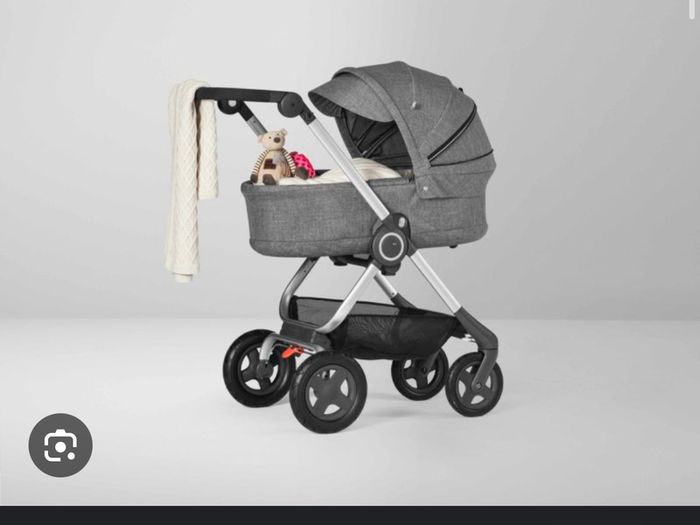 Stokke Carrycot and Pram