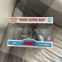 Shark eating boat (pop movies 1145)