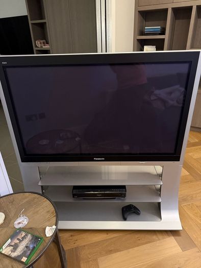 50 inch panasonic tv with stand
