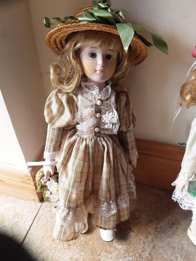 porcelain dolls