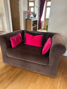 Sofa W140 H75 D95