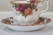 Royal Albert Tea Cup &amp; Saucer