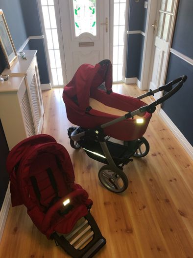 Teutonia Spirit S3 Buggy & Carrycot