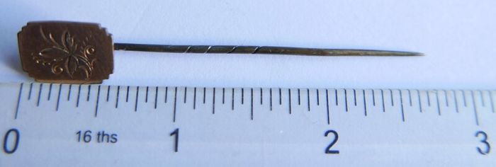 Victorian Gold Metal Antique Stick Pin with Gold Plated  Flower