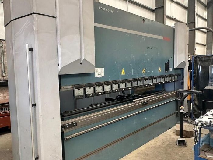 Durma AD-S 40175 CNC Press Brake