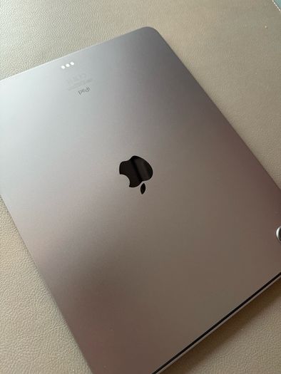 Apple 12.9-inch iPad Pro M1 (Wi-Fi, 256GB) - Space Grey