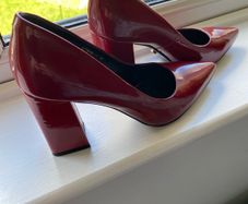 New Graciana ladies dark red leather court shoes