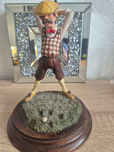 Antiques & Collectables > Ornaments / Figurines