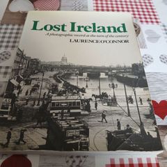 Vintage Lost Ireland: A Photographic Record at the Turn of the Century