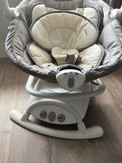 Baby / playmat/ joie chair