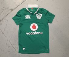 FREE POST Kids Ireland (12 Years) Rugby Jersey Shirt Tee IRFU Eire Irish Canterbury World Cup St Patricks Day Paddys Day Vodafone Youths Boys
