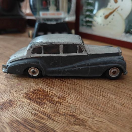 Dinky Meccano Rolls Royce Silver Wraith