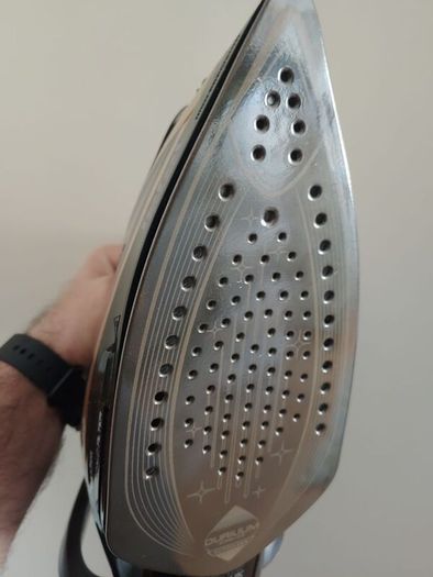 BRAND NEW Tefal FV8064 Puregliss Steam Iron