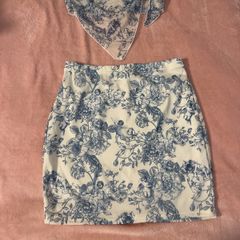 girls skirt and top