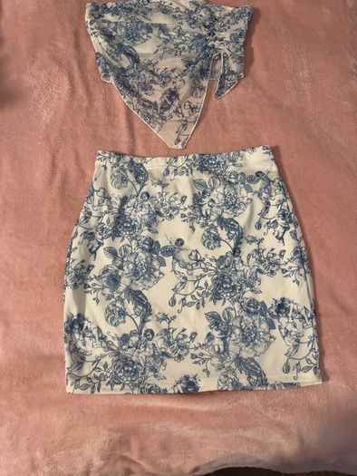 girls skirt and top