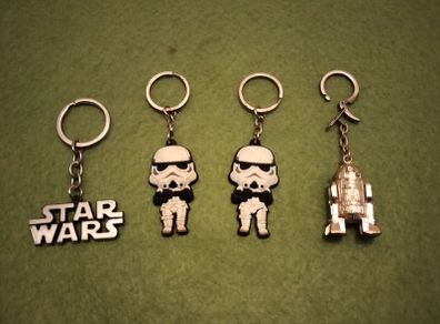 Star Wars keychains x4