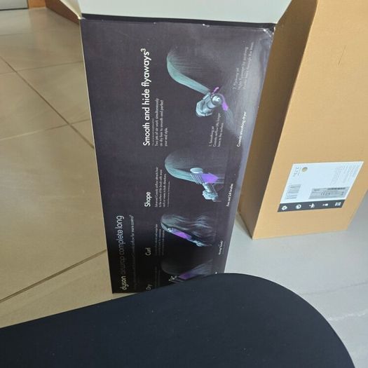 dyson airwrap