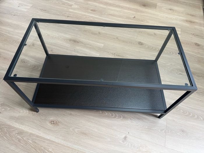 Glass coffe table