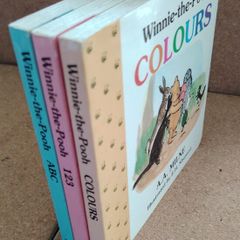 Vintage Classic Winnie the Pooh 3 Book Board Set  Dean 1994