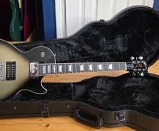 Gibson Adam Jones Les Paul Standard Antique Silverburst