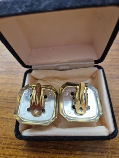 Vintage Black Earrings