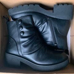 'Heavenly Feet' Ankle Boots Size 6