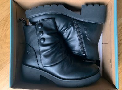 'Heavenly Feet' Ankle Boots Size 6