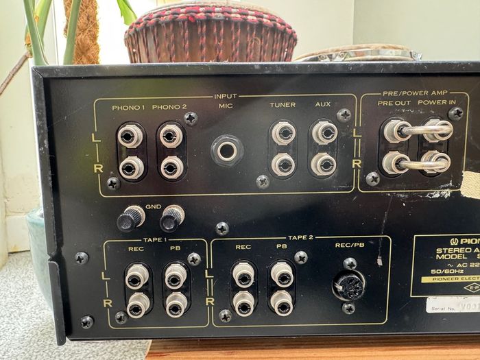 Pioneer SA-8500 Vintage Integrated Stereo Amplifier