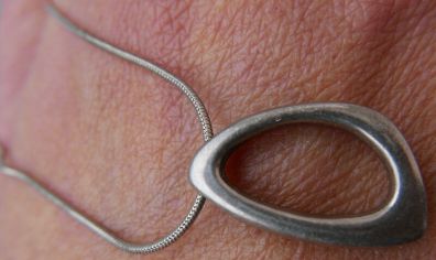 Vintage Sterling Silver 926 Triangle Pendant Necklace on Snake Chain 8,3g