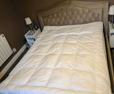 King Size Bailey & Cole Luxury Mattress Topper - White