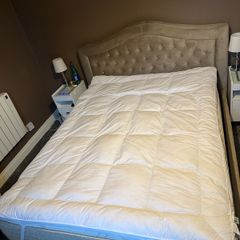 King Size Bailey & Cole Luxury Mattress Topper - White