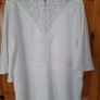 Blouse; Size 18   White Image 7