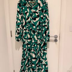 maternity wardrobe