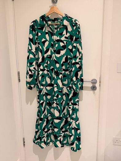 maternity wardrobe