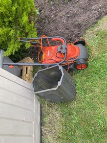 Lawnmower