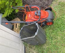 Lawnmower