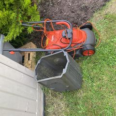 Lawnmower