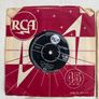 Vinyl bundle of 45rpm's including Cat Stevens, Gilbert O'Sullivan and Harry Belafonte Image 2
