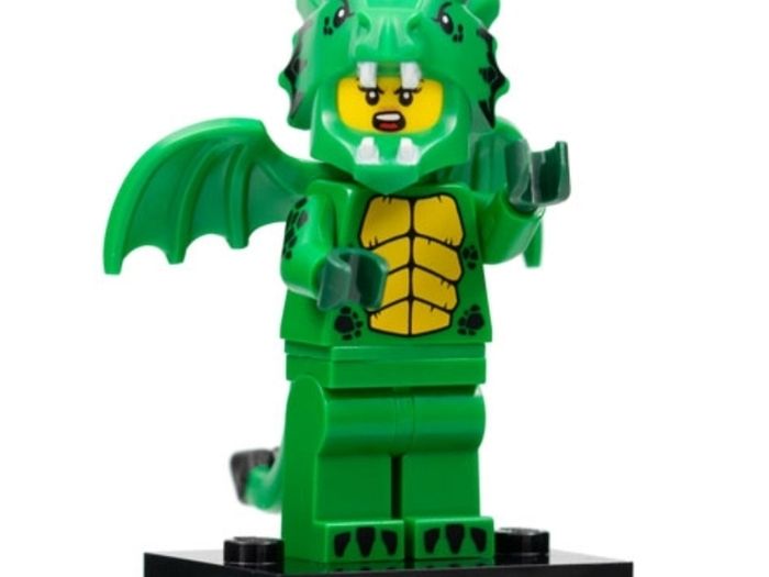 lego series 23 Green dragon costume. Col23-12