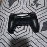 2 ps4 controllers Image 2