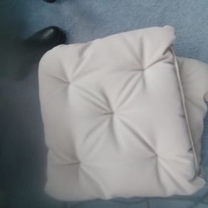 3 cream chair pads