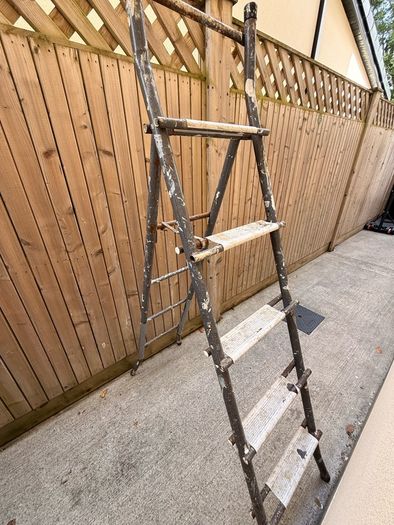 Steel ladder