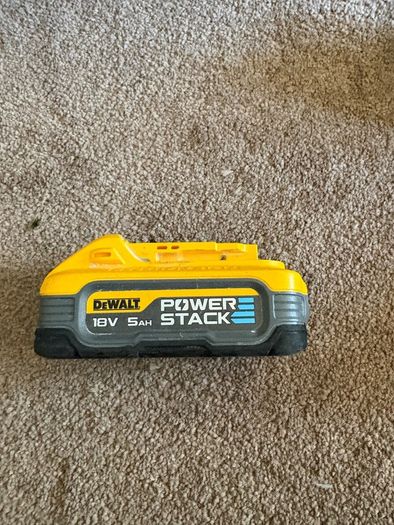dewalt 3 piece kit with 3 batteries