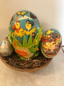 Three Pre-loved Egg baskets + felt surround