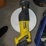 dewalt saw Image 2
