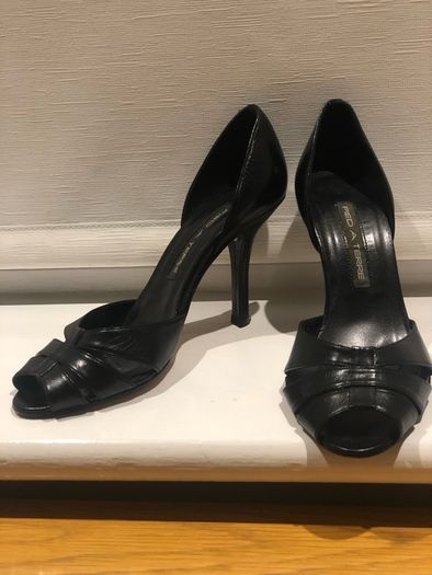 Pied a Terre high heels sandals