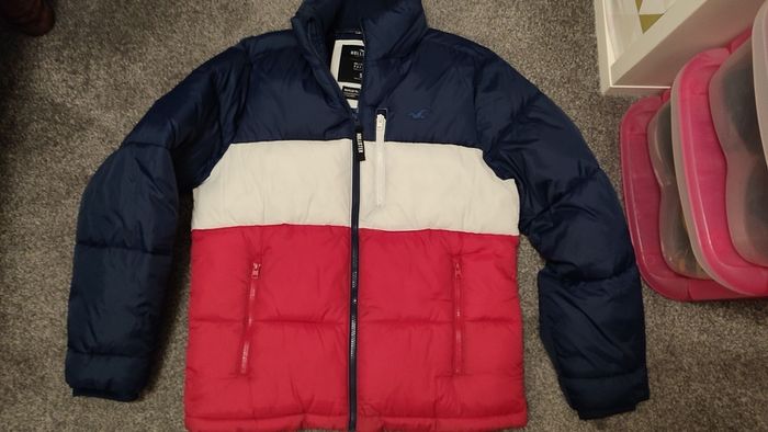 hollister men white blue red puffer winter jacket