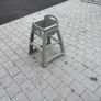 Rubbermaid High Chair Image 2