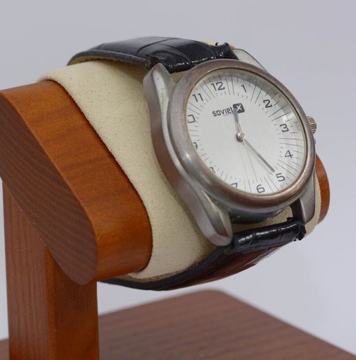 Vintage Gents Soviet Quartz Watch