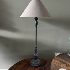 Table lamp